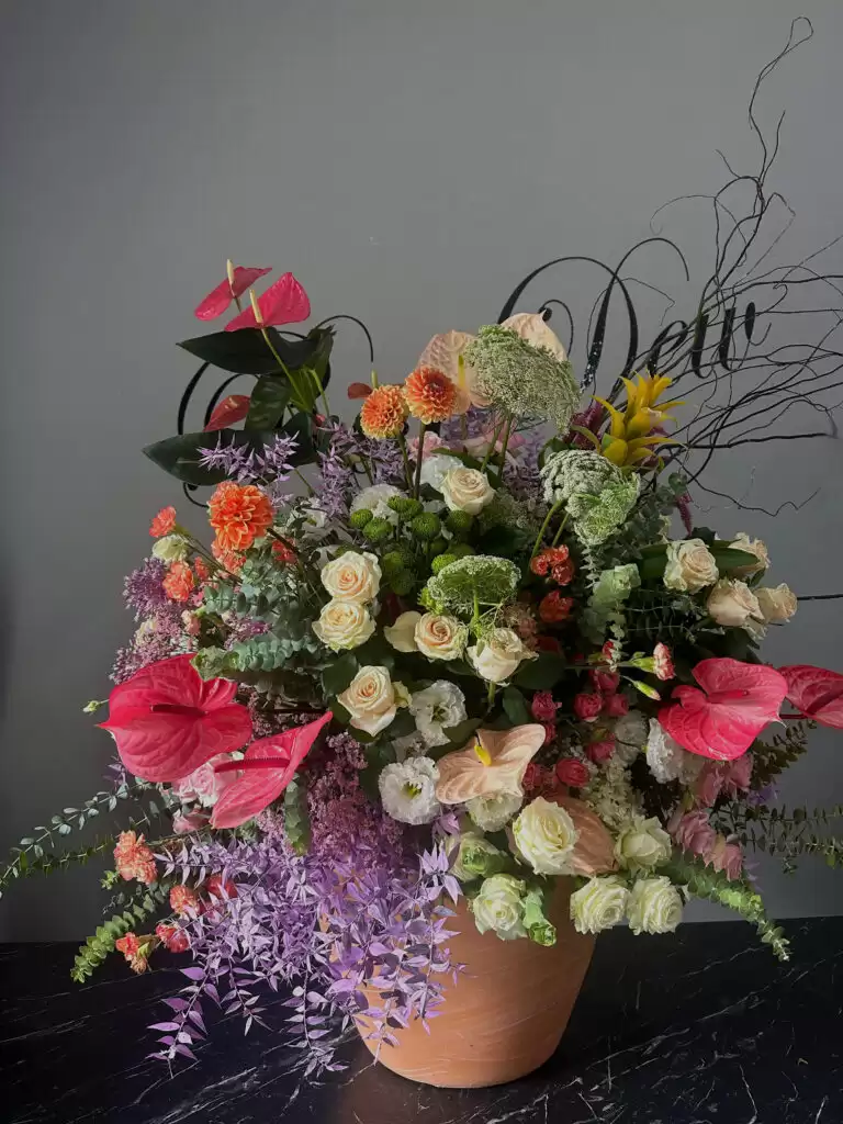 250������